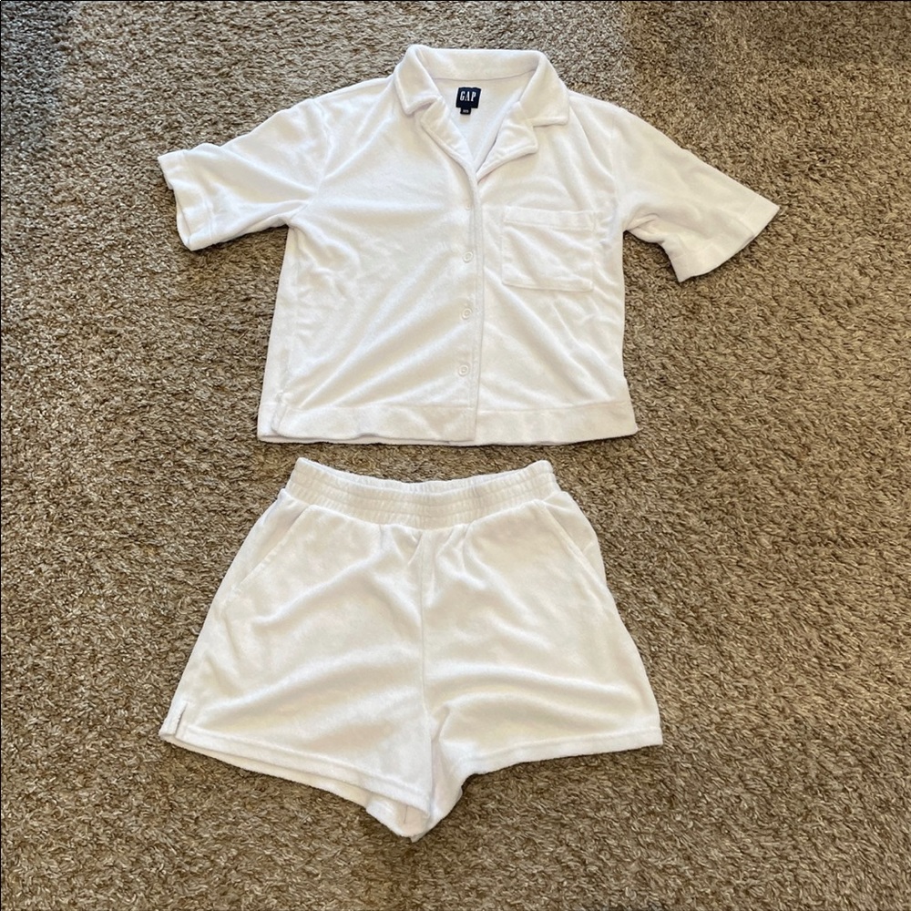Gap terry cloth matching set